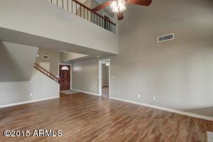 3905 E Graythorn St, Phoenix, AZ 85044 photo 9