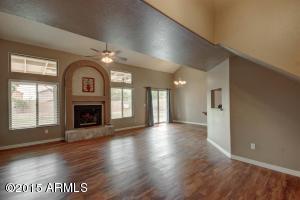 3905 E Graythorn St, Phoenix, AZ 85044 photo 6