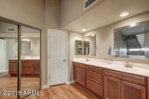 3905 E Graythorn St, Phoenix, AZ 85044 photo 27