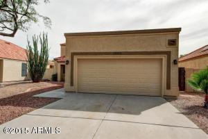 3905 E Graythorn St, Phoenix, AZ 85044 photo 2