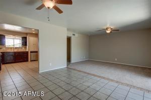 215 W Juniper St, Mesa, AZ 85201 photo 7