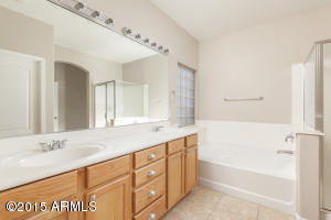 3024 E Powell Way, Gilbert, AZ 85298 photo 12