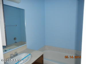 2750 E Cactus Rd, Phoenix, AZ 85032 photo 19