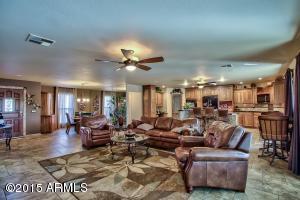 1202 E Tremaine Ave, Gilbert, AZ 85234 photo 8