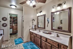 1202 E Tremaine Ave, Gilbert, AZ 85234 photo 34