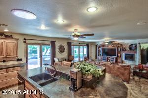 1202 E Tremaine Ave, Gilbert, AZ 85234 photo 6