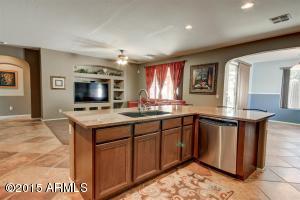 1637 E Azalea Dr, Gilbert, AZ 85298 photo 7