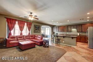 1637 E Azalea Dr, Gilbert, AZ 85298 photo 5
