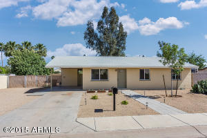 4340 E Grovers Ave, Phoenix, AZ 85032 photo 2