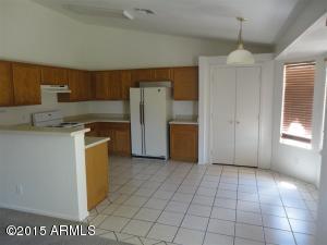 2103 E Temple Ct, Gilbert, AZ 85296 photo 6