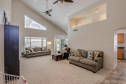 4533 E Michelle Dr, Phoenix, AZ 85032 photo 5