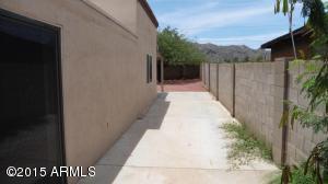 817 E Desert Dr S, Phoenix, AZ 85042 photo 4
