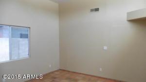 817 E Desert Dr S, Phoenix, AZ 85042 photo 14