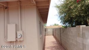 817 E Desert Dr S, Phoenix, AZ 85042 photo 11