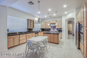544 Elgin Ct, Gilbert, AZ 85295 photo 7