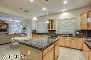 544 Elgin Ct, Gilbert, AZ 85295 photo 10