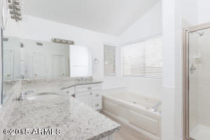 3306 E Hiddenview Dr, Phoenix, AZ 85048 photo 10