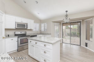 3306 E Hiddenview Dr, Phoenix, AZ 85048 photo 4