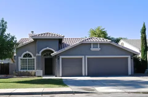 302 E Ivy St, Mesa, AZ 85201 photo 1