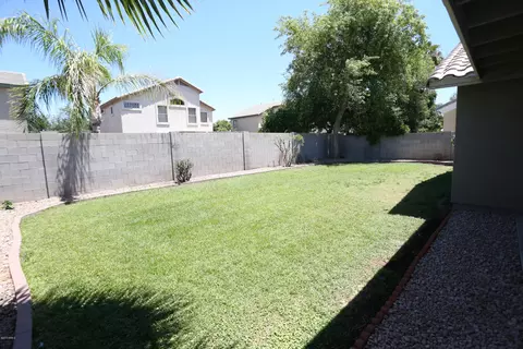 302 E Ivy St, Mesa, AZ 85201 photo 13
