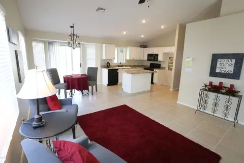 302 E Ivy St, Mesa, AZ 85201 photo 17