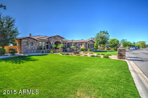3159 E Bonanza Ct, Gilbert, AZ 85297 photo 4