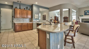 4732 E Carob Dr, Gilbert, AZ 85298 photo 9