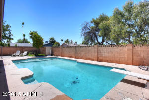 1102 E Carter Dr, Tempe, AZ 85282 photo 5