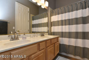 758 W Desert Ave, Gilbert, AZ 85233 photo 33