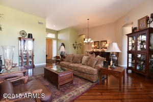 758 W Desert Ave, Gilbert, AZ 85233 photo 11