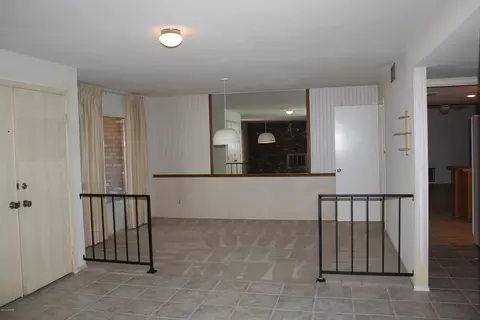 4201 E Zia St, Phoenix, AZ 85044 photo 5