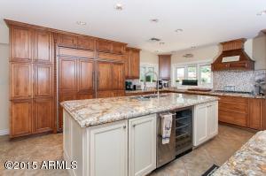 109 E Tuckey Ln, Phoenix, AZ 85012 photo 4