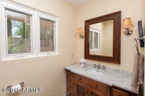 109 E Tuckey Ln, Phoenix, AZ 85012 photo 18