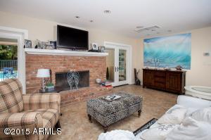 109 E Tuckey Ln, Phoenix, AZ 85012 photo 9