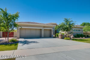 2911 E Morrison Ranch Pkwy, Gilbert, AZ 85296 photo 2