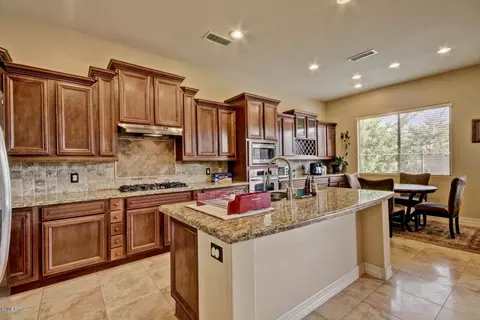 2925 E Blue Sage Rd, Gilbert, AZ 85297 photo 8