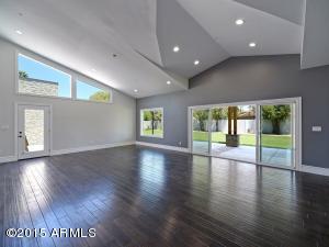 3702 E Orange Dr, Phoenix, AZ 85018 photo 6
