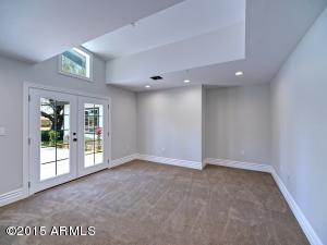 3702 E Orange Dr, Phoenix, AZ 85018 photo 5