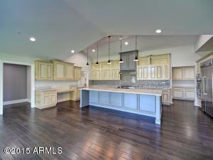 3702 E Orange Dr, Phoenix, AZ 85018 photo 8
