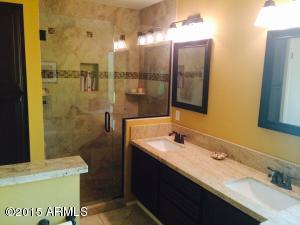 2002 E Sheena Dr, Phoenix, AZ 85022 photo 2