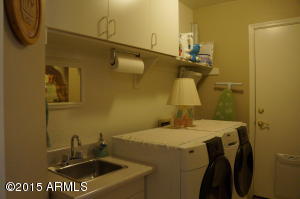 545 E Cantebria Dr, Gilbert, AZ 85296 photo 21