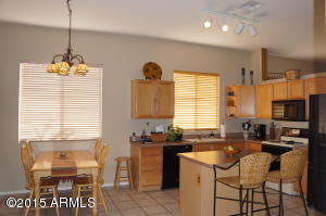 545 E Cantebria Dr, Gilbert, AZ 85296 photo 13