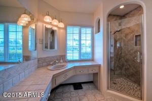 5132 E Mitchell Dr, Phoenix, AZ 85018 photo 16