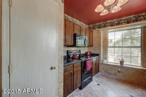813 S Capistrano Dr, Gilbert, AZ 85233 photo 15