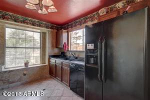 813 S Capistrano Dr, Gilbert, AZ 85233 photo 12