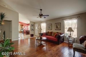 813 S Capistrano Dr, Gilbert, AZ 85233 photo 8
