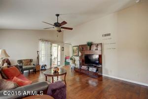 813 S Capistrano Dr, Gilbert, AZ 85233 photo 6