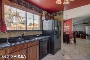 813 S Capistrano Dr, Gilbert, AZ 85233 photo 13