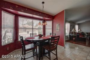 813 S Capistrano Dr, Gilbert, AZ 85233 photo 11