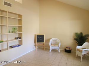 399 E Aspen Way, Gilbert, AZ 85234 photo 8